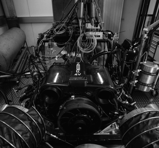 The REEN flat-six mounted on the dyno test rig